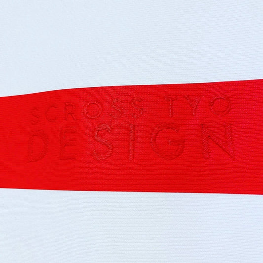 SCROSS TYO ロゴ embroidery × print 裏起毛トレーナー