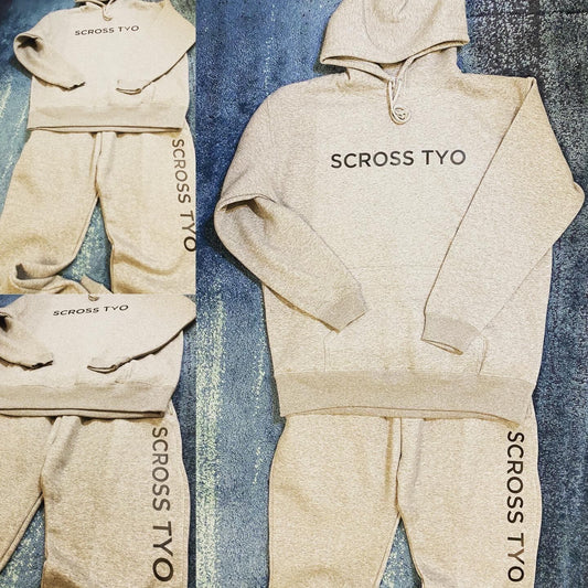 SCROSS TYO ロゴ プリント 裏起毛 パーカーandスウェットパンツ【セットアップ商品】