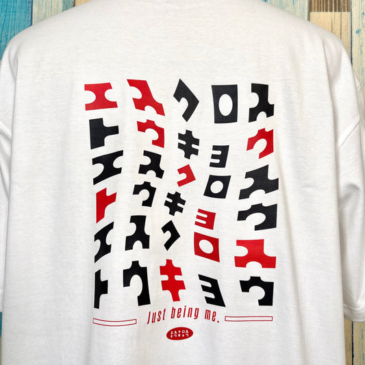 SCROSS TYO カタカナ ロゴプリントTシャツ